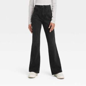 Universal Thread Black Flare Jeans - 4 Short